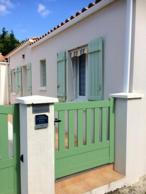 Maison de 2 chambres avec jardin clos a Saint Pierre d'Oleron a 7 km de la plage